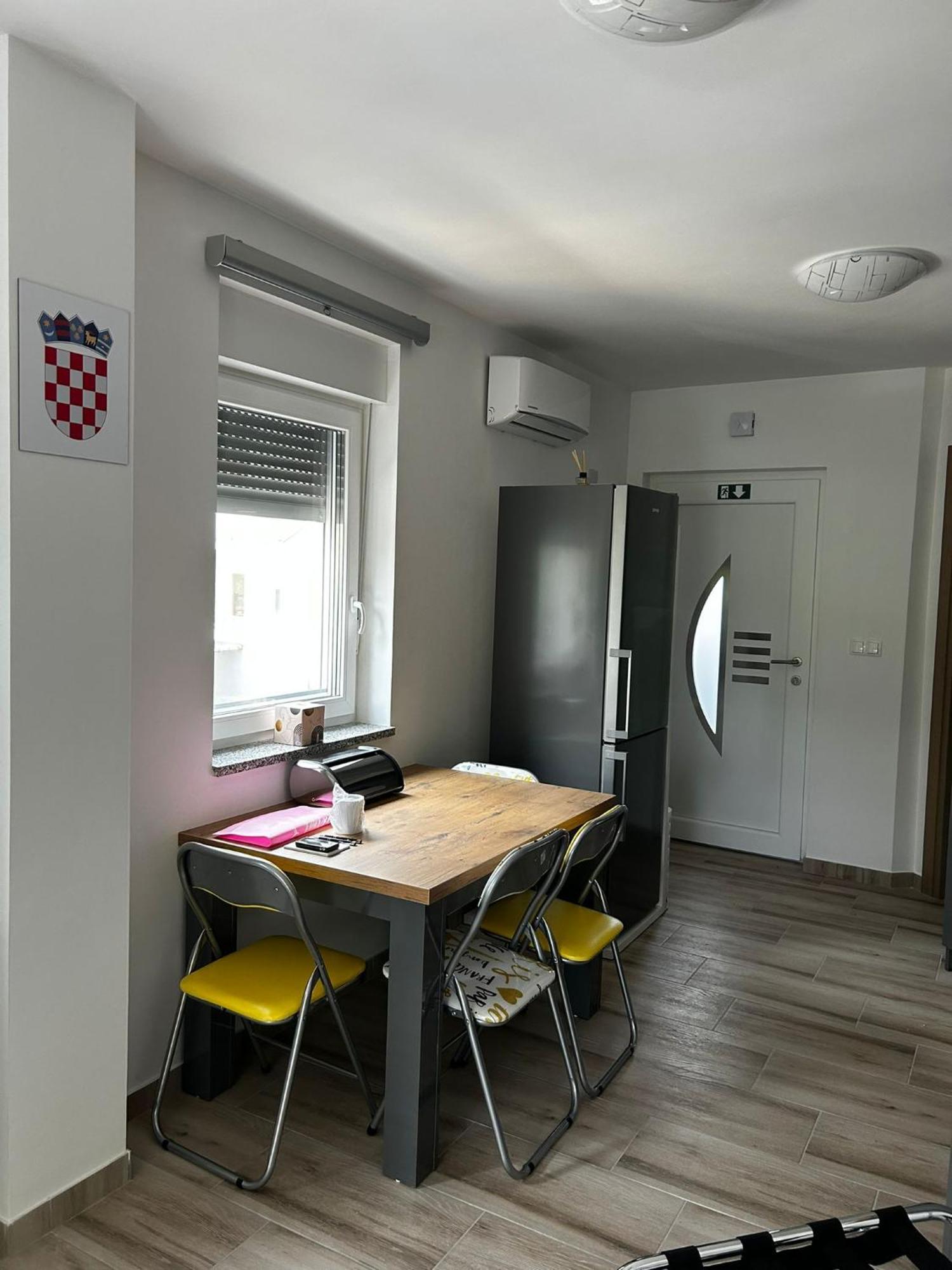 Apartmani Jedro Šilo Exterior foto